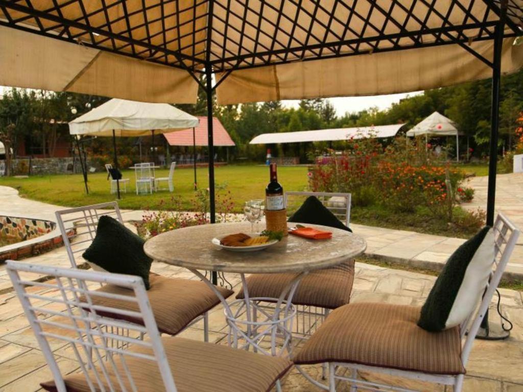 Grand Norling Hotel'S Resort Kathmandu Exterior photo